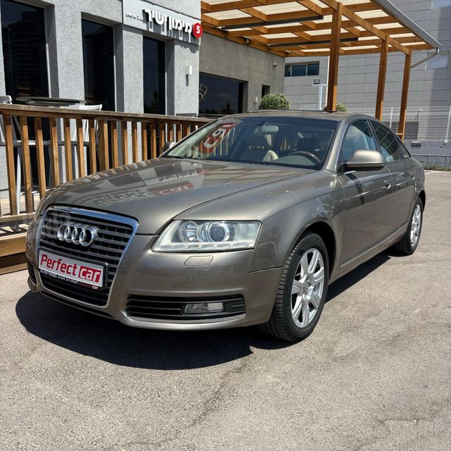 A6 4X2 Luxury אוט׳ בנזין 4 דל 2.8 (190 כ״ס)