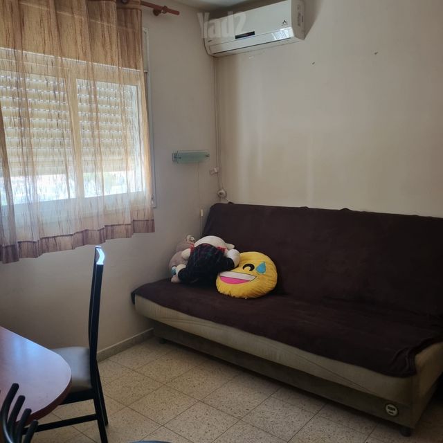 הכלנית 7