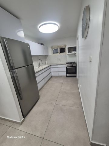 דירה למכירה בירושלים — 2