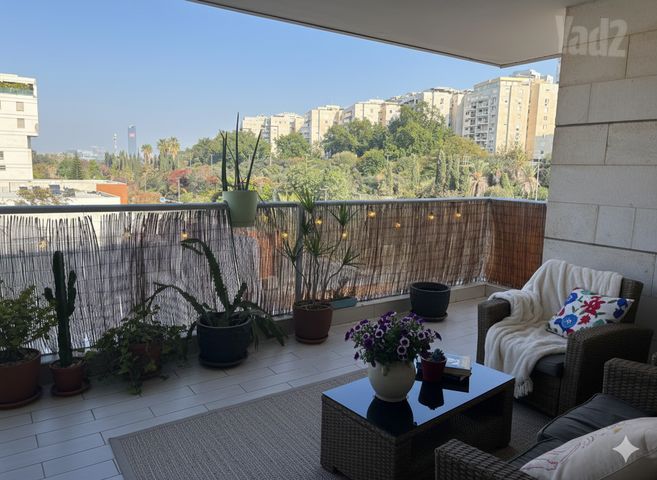 דירה למכירה בתל אביב יפו — 5