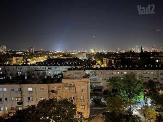 אביבים 4