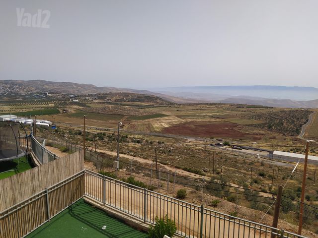 מגדלים 1
