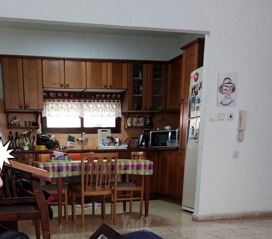 שדרות בן אב"י 17