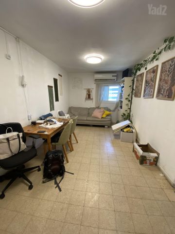 הנורית 102