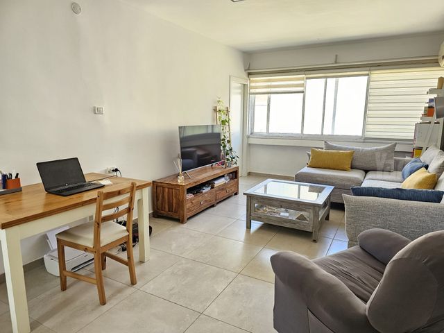 סוקולוב 35