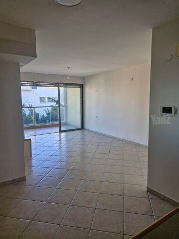 Petah Tikva, Israel 3