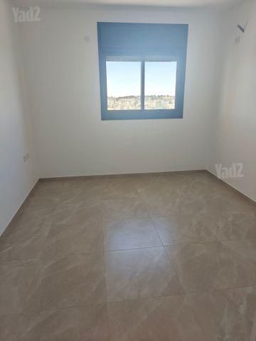 תמונה 6 של דירת 4 חדרים להשכרה בירושלים