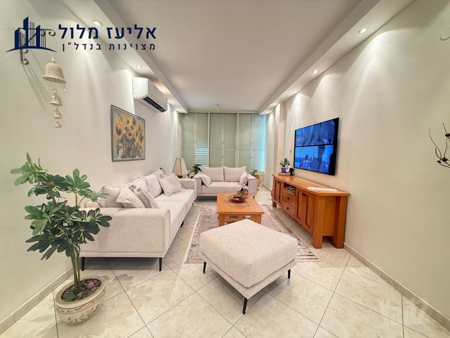 יחזקאל דנין 