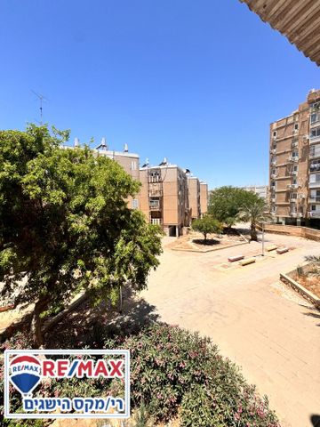 רחבת צביה לובטקין 