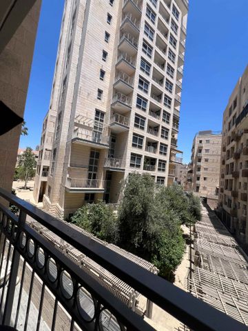 דירה למכירה בירושלים (תיווך) — 5
