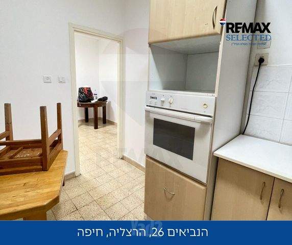 הנביאים 26