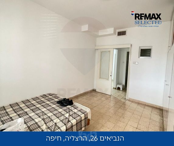 הנביאים 26