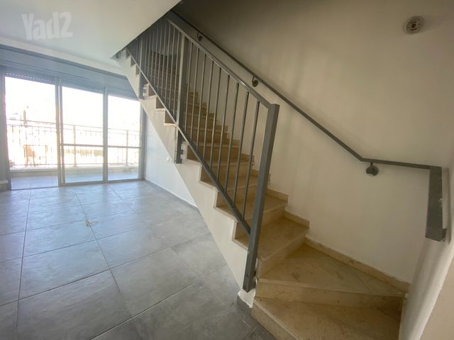 דירה להשכרה בתל אביב יפו (תיווך) — 2