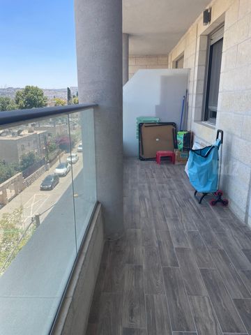דירה להשכרה בירושלים (תיווך) — 4