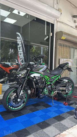 מודעת רכב קאוואסאקי Z900