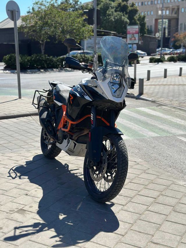 KTM Adventure 1190R