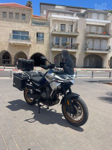 מודעת רכב CF MOTO 800MT