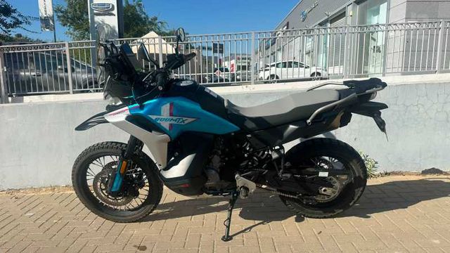 CF MOTO 800MT-X