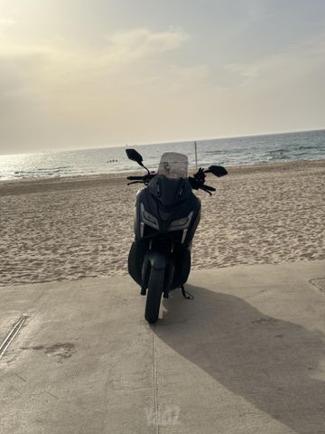 מודעת רכב VOGE SR1