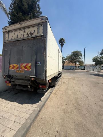 מודעת רכב דאף