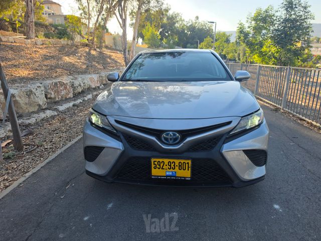 מודעת רכב טויוטה קאמרי 2