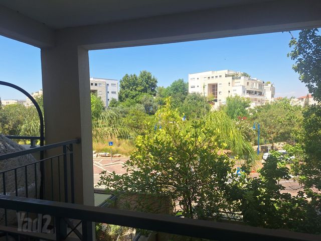 מצפה 23