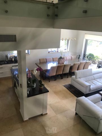 גג/ פנטהאוז להשכרה בירושלים — 2