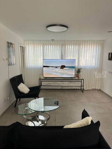 הפורצים 15