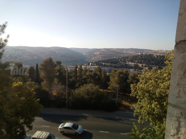 דירה להשכרה בירושלים — 2
