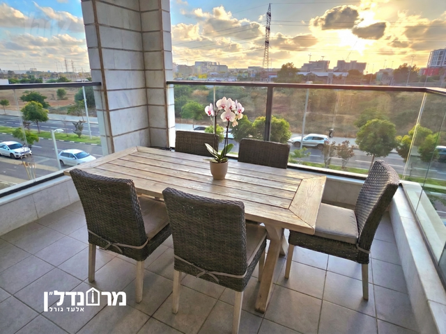 דירה, גליל ים (מתחם הכוכבים), הרצליה