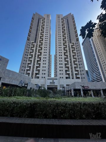דירה