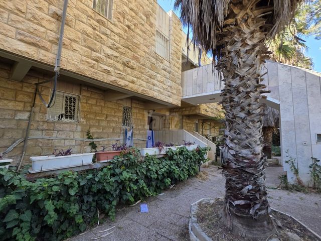 דירה למכירה בירושלים (תיווך) — 4