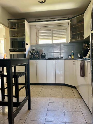 דירה למכירה בירושלים (תיווך) — 2