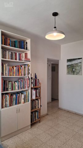 דירה למכירה בירושלים (תיווך) — 4