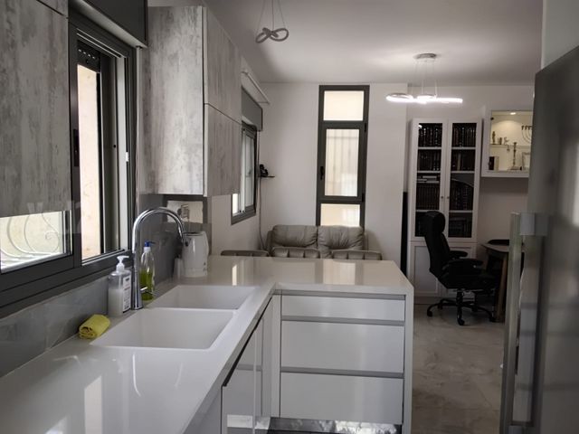דירה למכירה בירושלים (תיווך) — 3