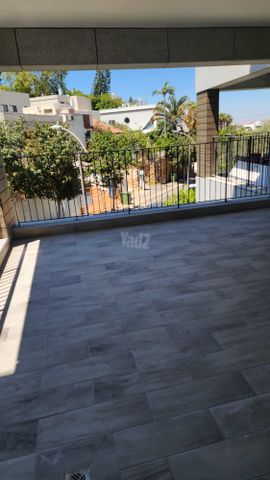 דירה, הרצליה ב', הרצליה