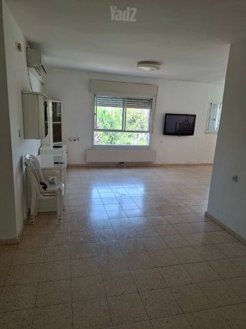 דירה להשכרה בירושלים (תיווך) — 3