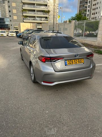 מודעת רכב טויוטה קורולה