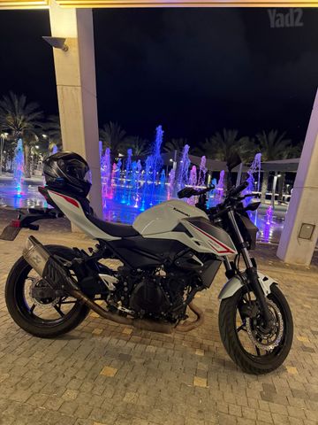 מודעת רכב קאוואסאקי Z400