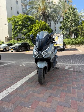 מודעת רכב הונדה FORZA350