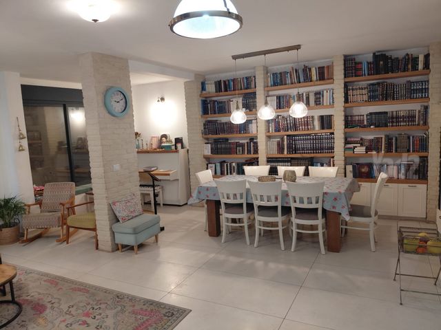 בית אל 3