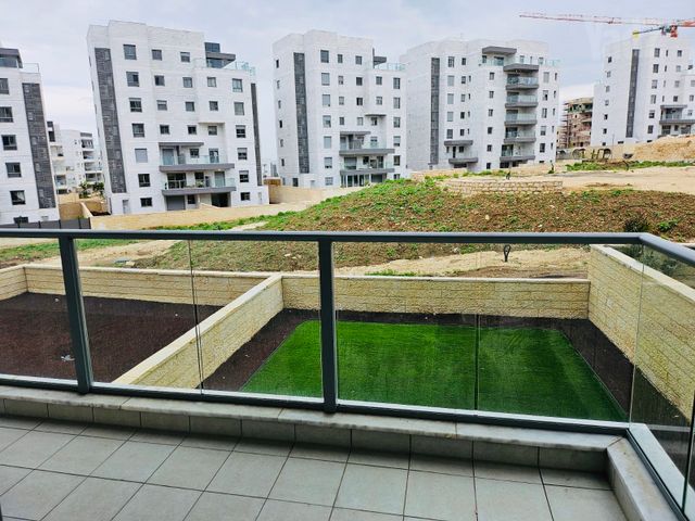 גולדה מאיר 88