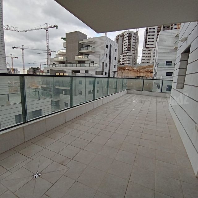 גולדה מאיר 16