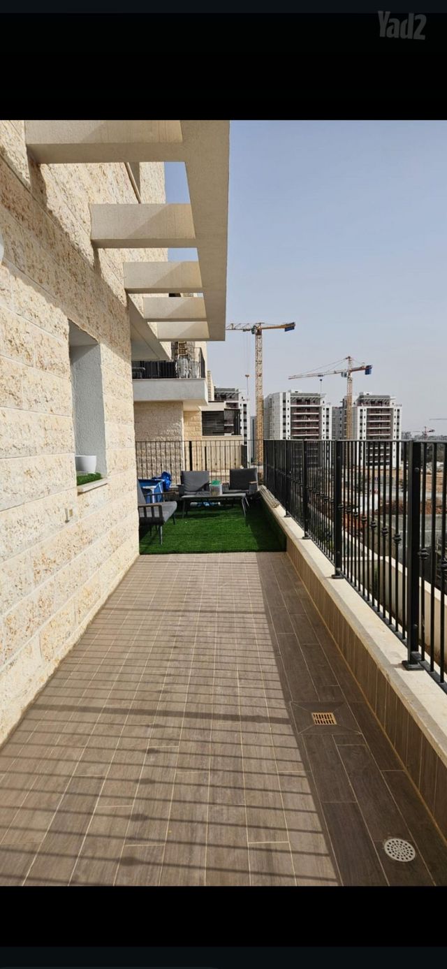 גג/ פנטהאוז, סשה ארגוב 3, נווה שרון / שער העיר, נתיבות