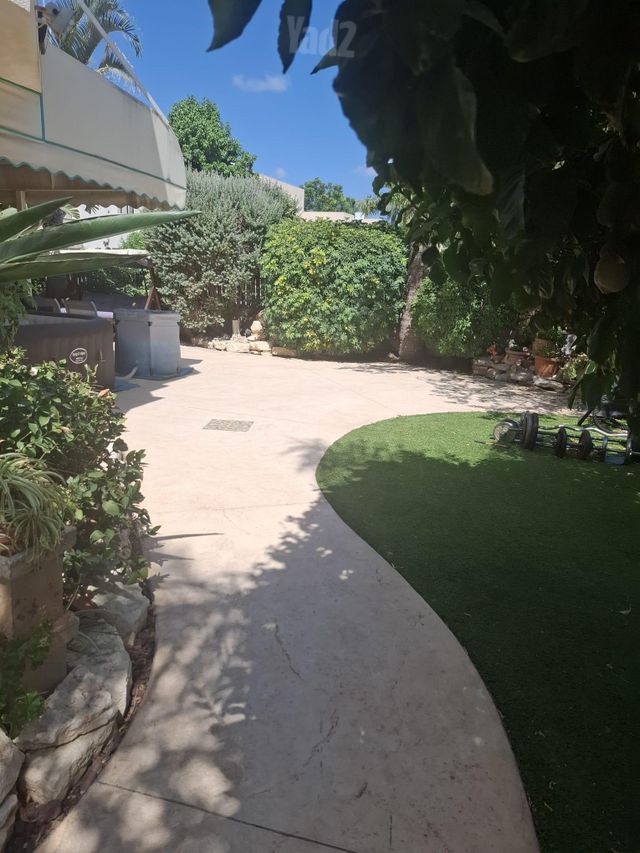 בית פרטי/ קוטג', האשל 2, נאות הדרים, גן יבנה