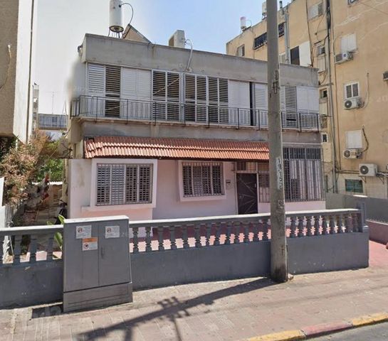 המעפילים 4