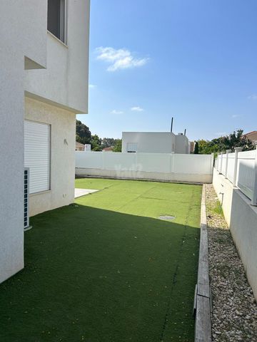 המייסדים 22