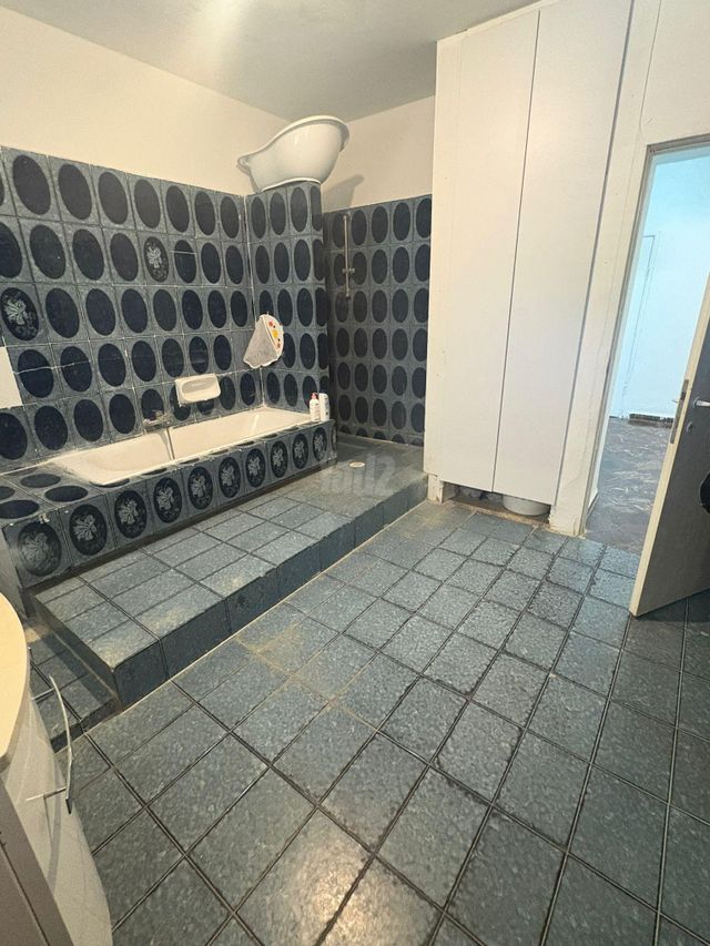 יחידת דיור, חיים ארלוזורוב 48, נאות גנים, נתניה