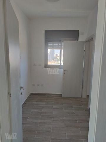 גג/ פנטהאוז, נחל נעמן 17, כרמי גת, קרית גת