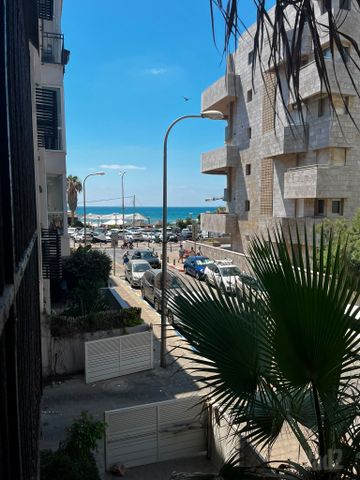 נחשון 